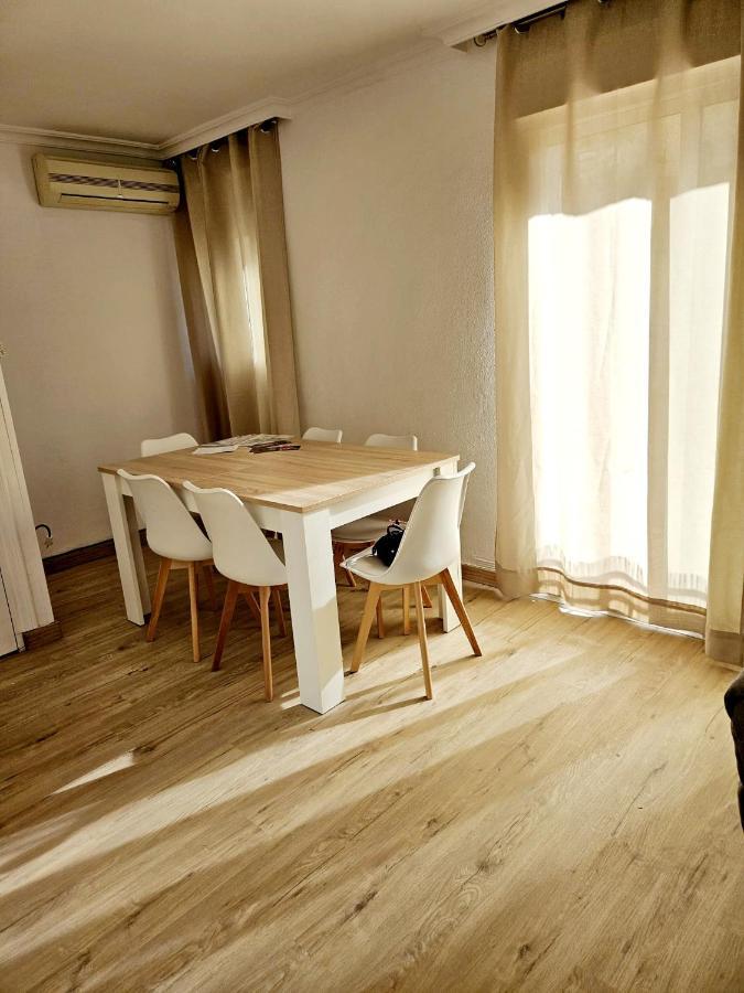 Apartamento Familiar En Triana Sevilla Exteriér fotografie